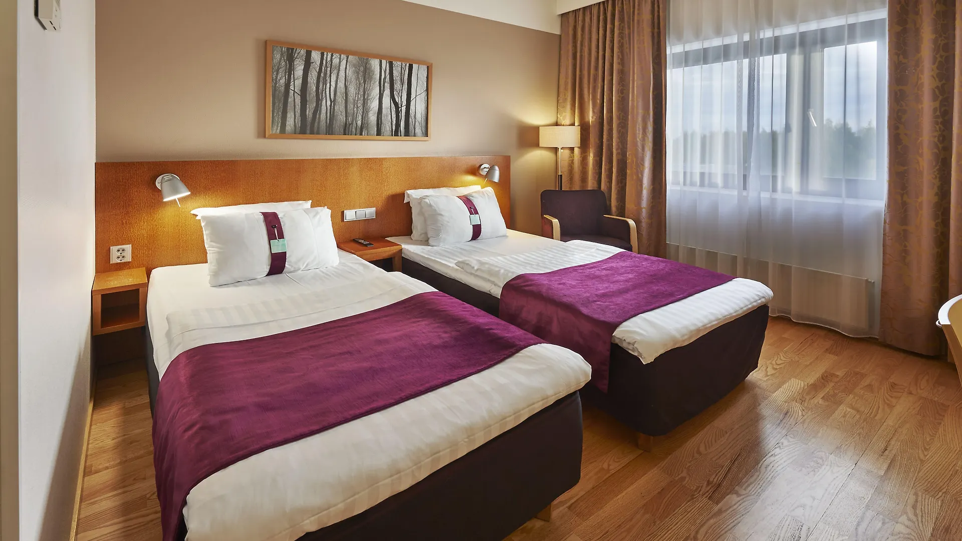 Holiday Inn Helsinki-Vantaa Airport By Ihg Hotel